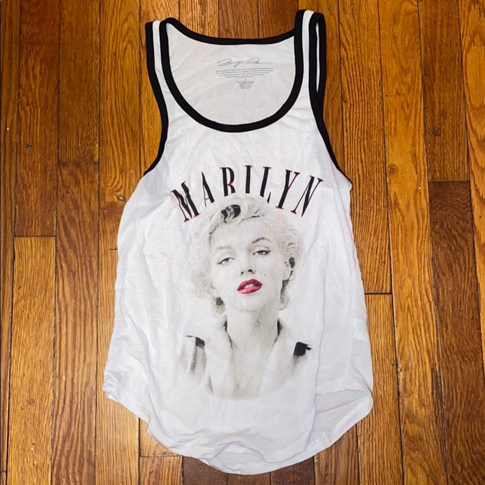 Marilyn Monroe white tank top